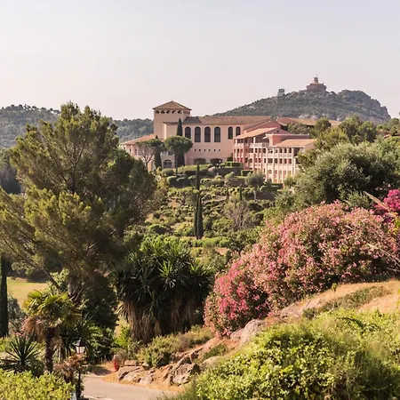 Résidence Le Village De Cap Esterel - Maeva - 4 Personnes - Sélection Mae-4734 Appartement