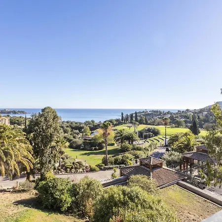 Résidence Le Village De Cap Esterel - Maeva - 4 Personnes - Sélection Mae-4734 Appartement Saint-Raphaël