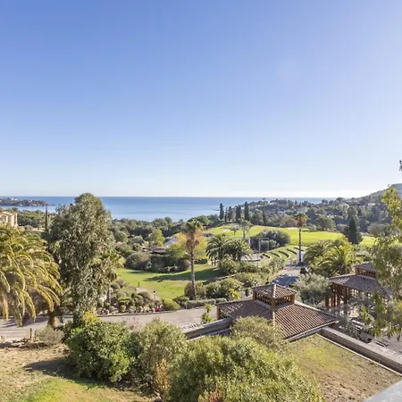 Résidence Le Village De Cap Esterel - Maeva - 4 Personnes - Sélection Mae-4734 Appartement Saint-Raphaël